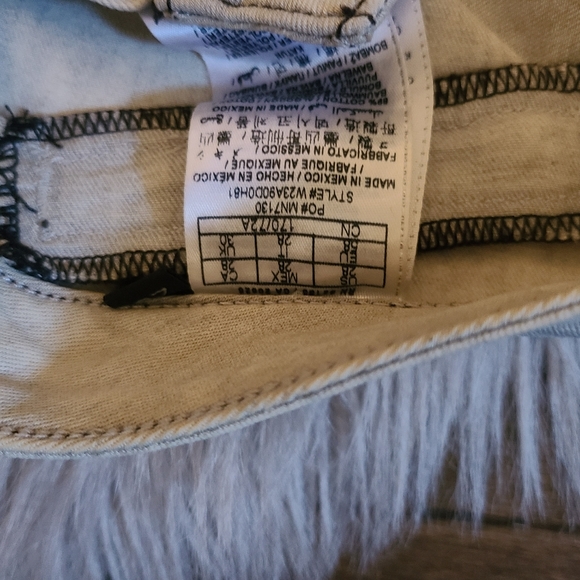 Guess jeans - Picture 3 of 4